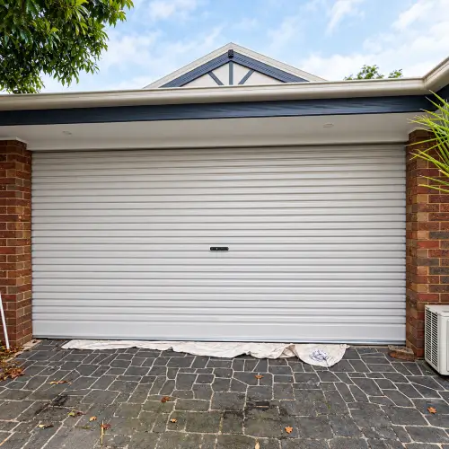 Garage Door Img1